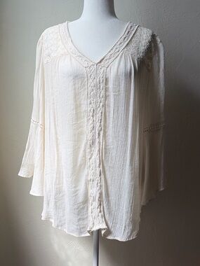Studio Woman Ivory Boho Lace Bell Sleeve Blouse 1X